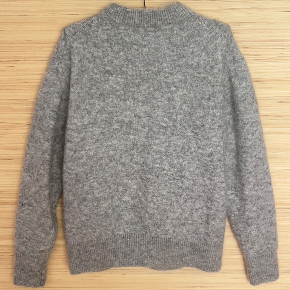 H&M Gray Crew Neck Sweater - Picture 5 of 5